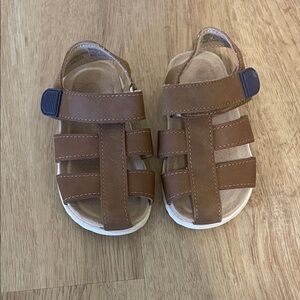 Cat & Jack Brown Toddler Sandals with Navy Accent. Size 6 Toddler.